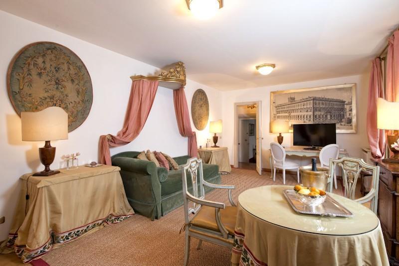 Residenza Ruspoli Bonaparte Roma Phòng bức ảnh